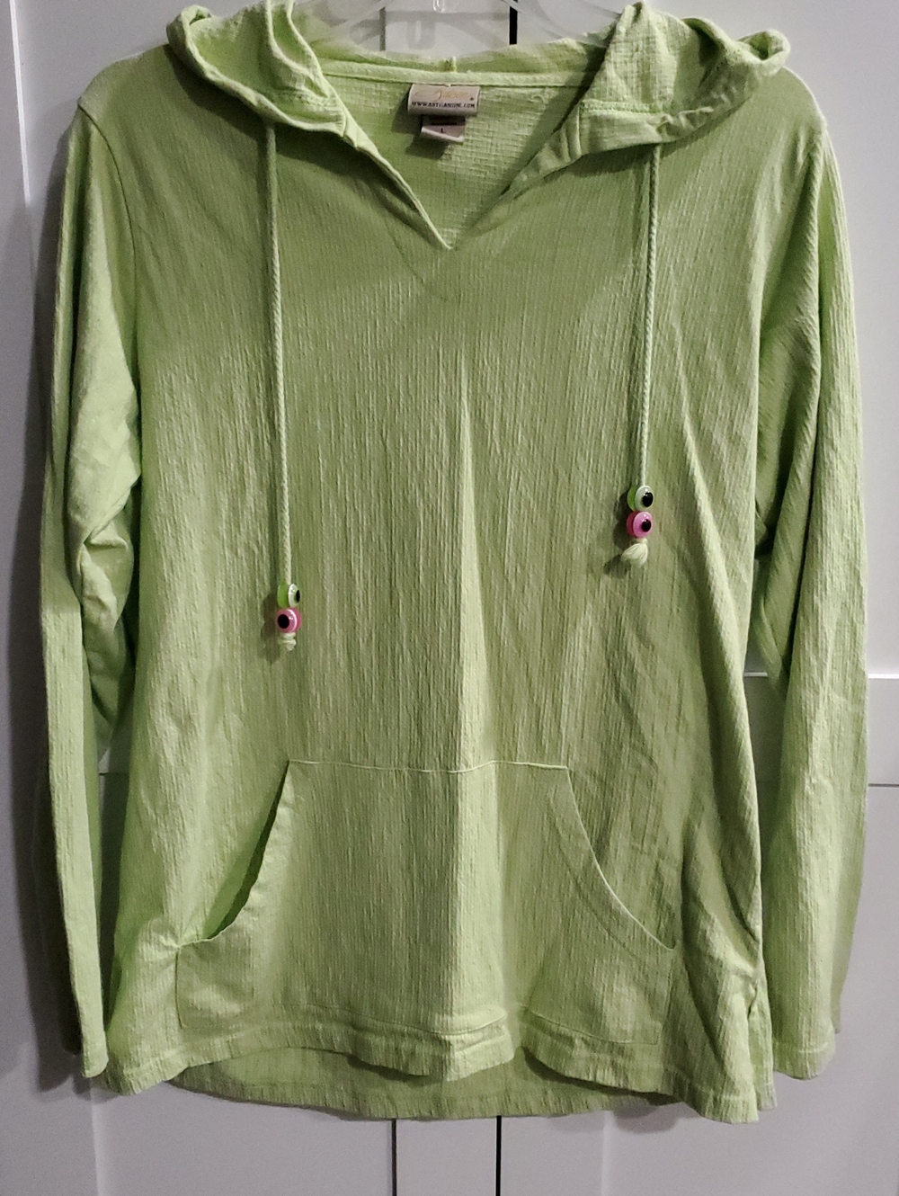 Women's Light Green Hooded Pullover Sweatshirt with Front Pocket